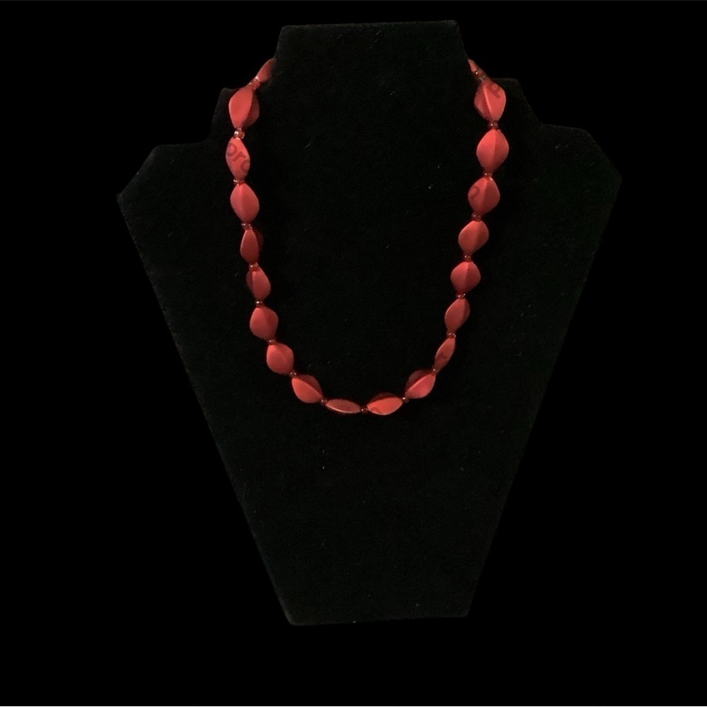 HANDCRAFTED RED BEADED NECKLACE VALENTINE JEWELRY COSTUME JEWELRY